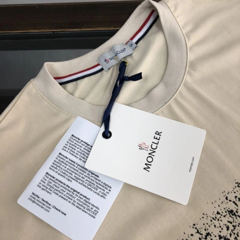 Efficient Moncler T-Shirts 142954
