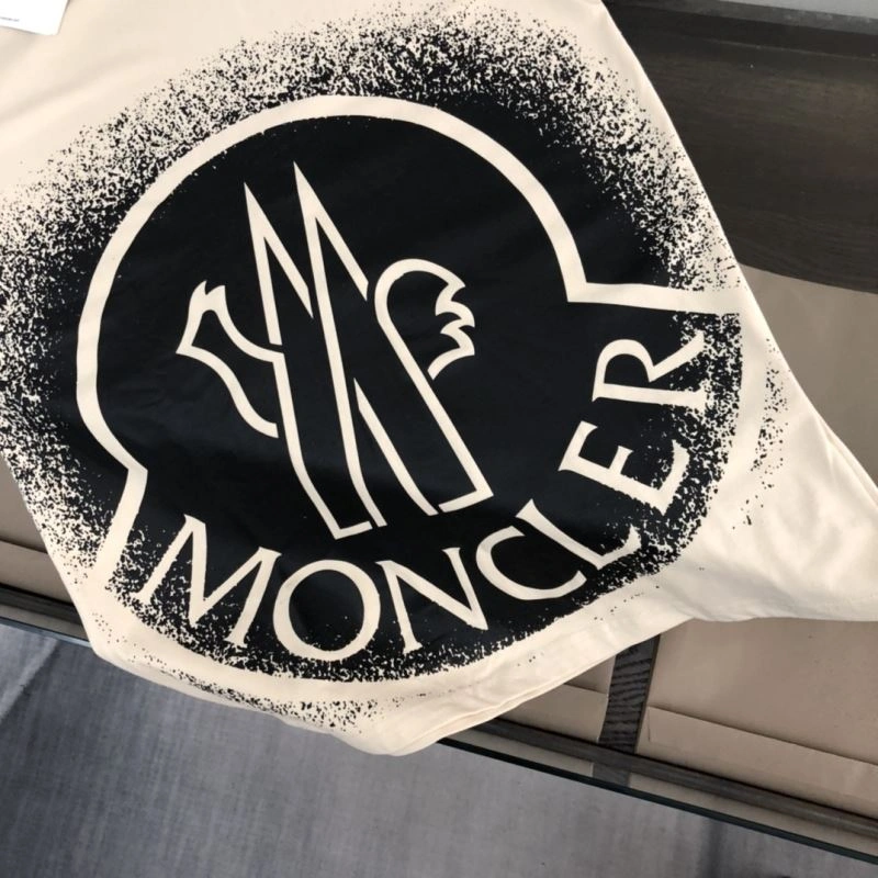 Efficient Moncler T-Shirts 142954