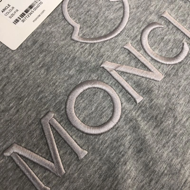 Classic Moncler T-Shirts 142950