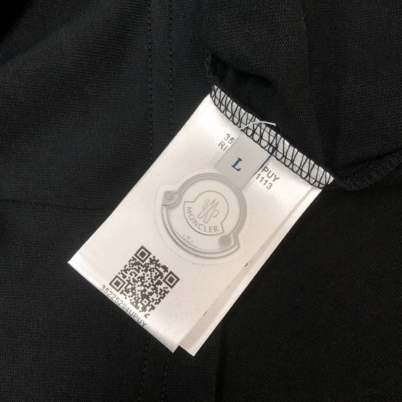 Stretchable Moncler T-Shirts 142961