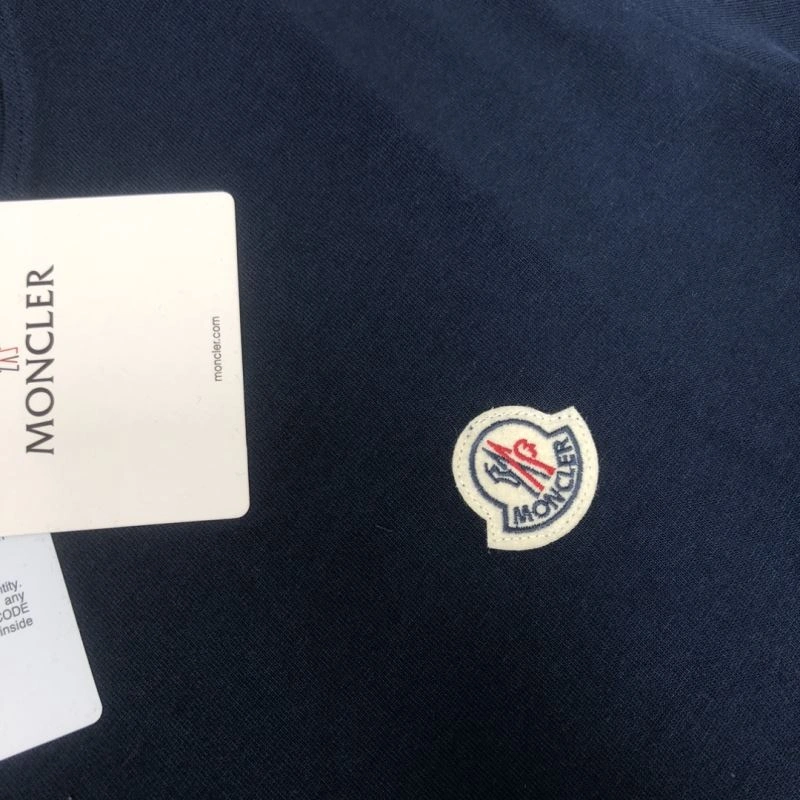 Moncler T-Shirts SoftTouch 142969