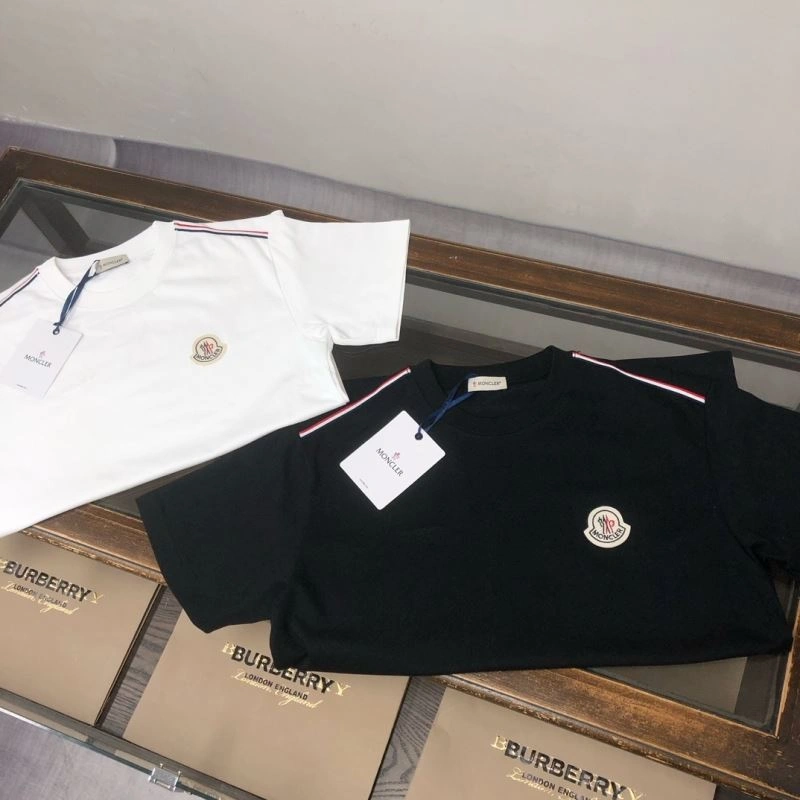 Moncler T-Shirts TravelReady 142964
