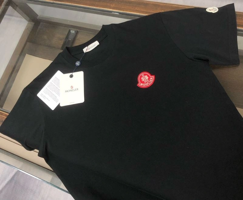 Moncler T-Shirts Compact 142943