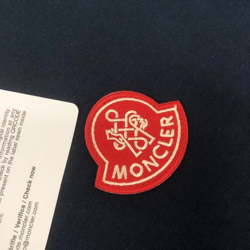 Timeless Moncler T-Shirts 142940
