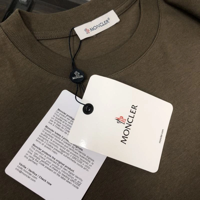 Durable Moncler T-Shirts 142939