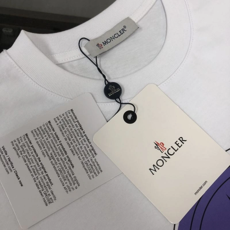 Practical Moncler T-Shirts 142944