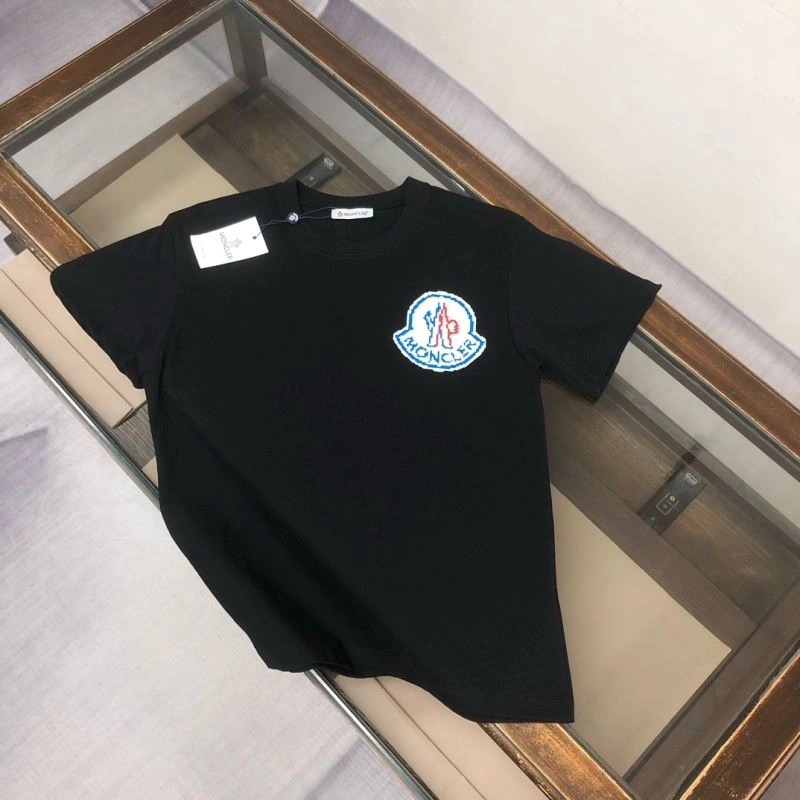 Elegant Moncler T-Shirts 142936