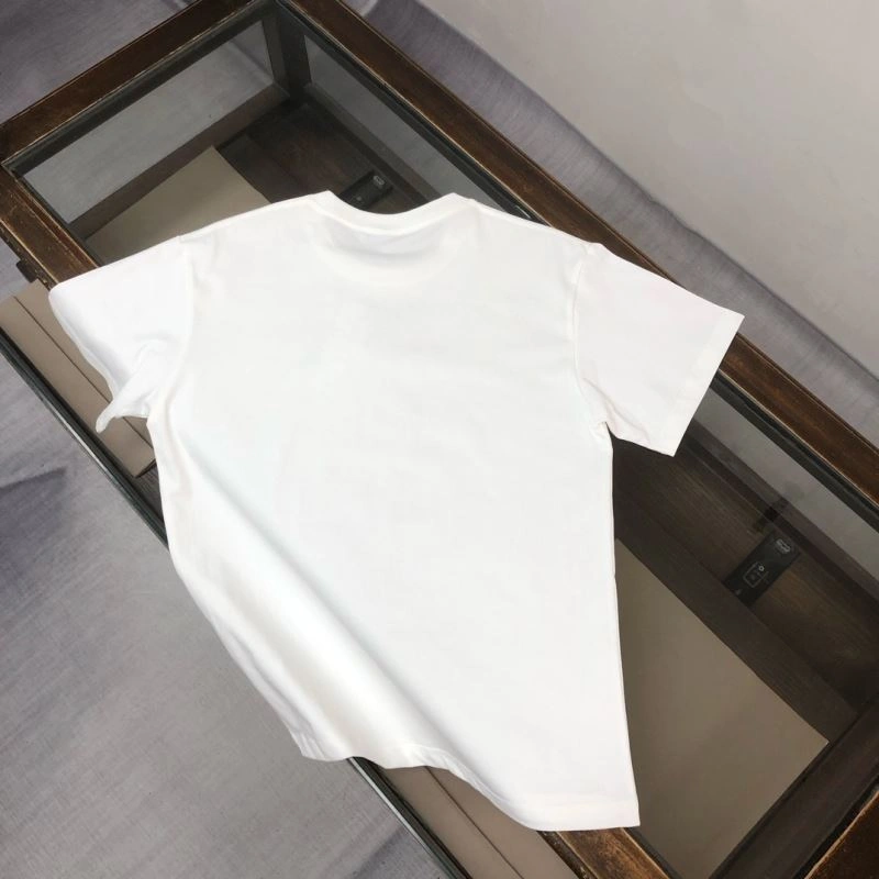 ComfortFit Moncler T-Shirts 142932