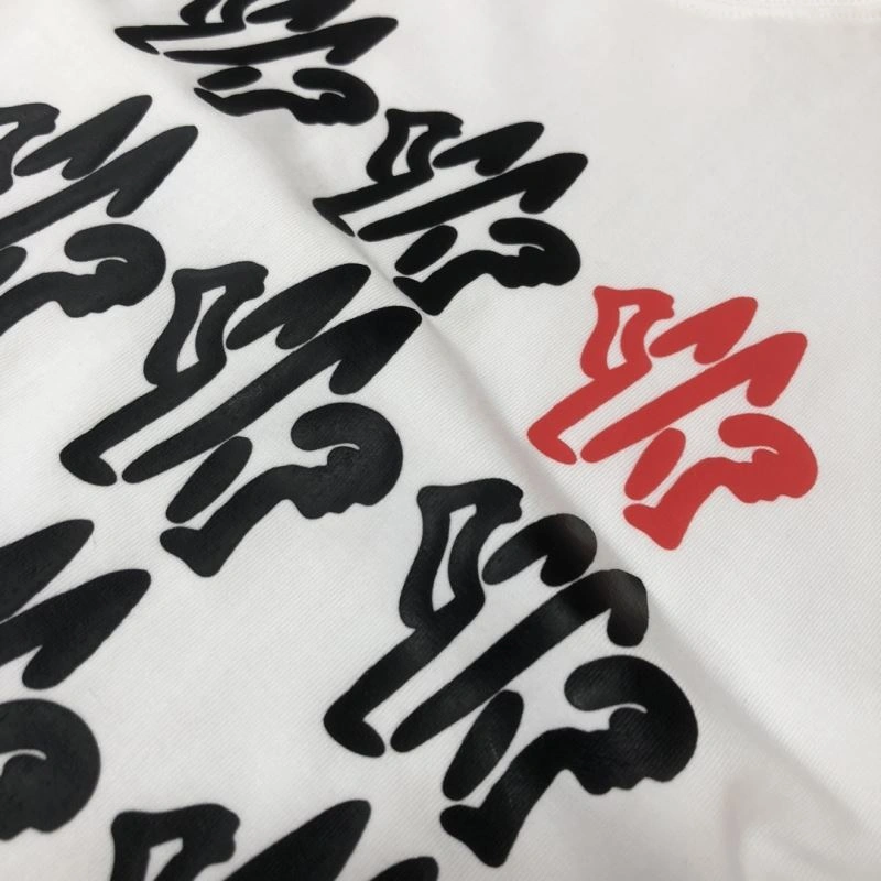 ZipUp Moncler T-Shirts 142929