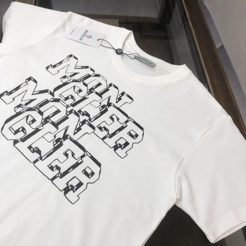 DailyWear Moncler T-Shirts 142926