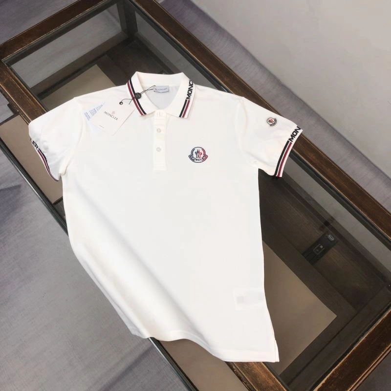 Moncler T-Shirts Breathable 142909