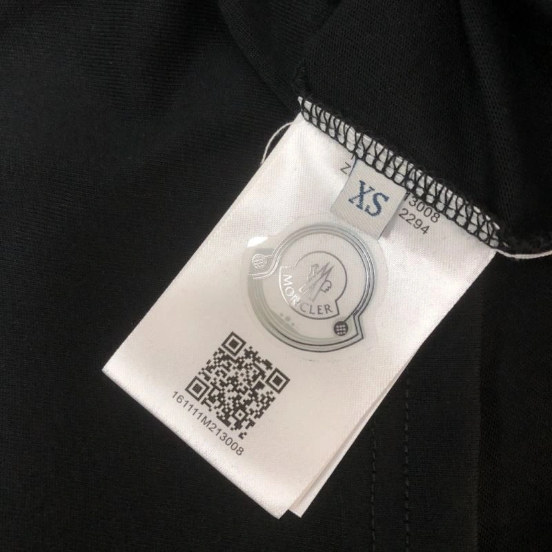 Premium Moncler T-Shirts 142906