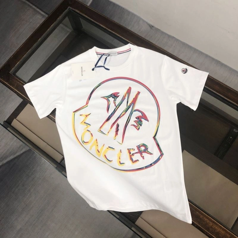 Stretchable Moncler T-Shirts 142910