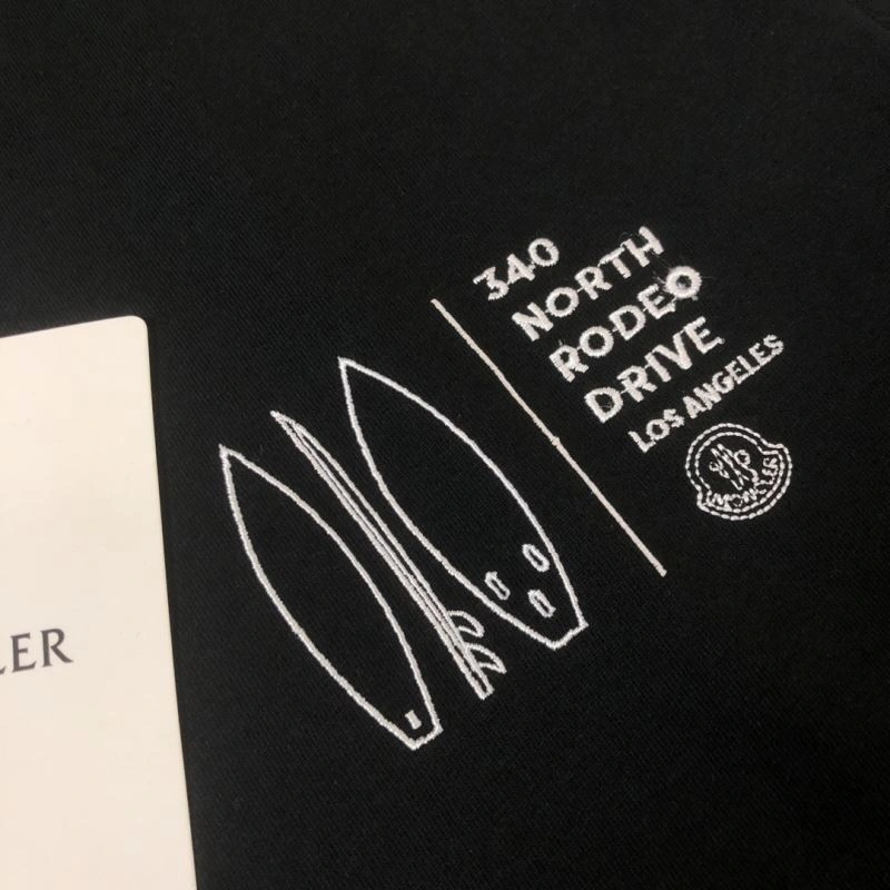Moncler T-Shirts WaterResistant 142897