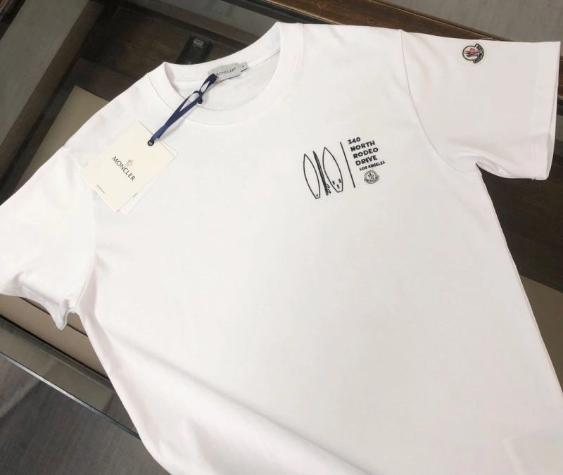 Moncler T-Shirts Trendy 142922