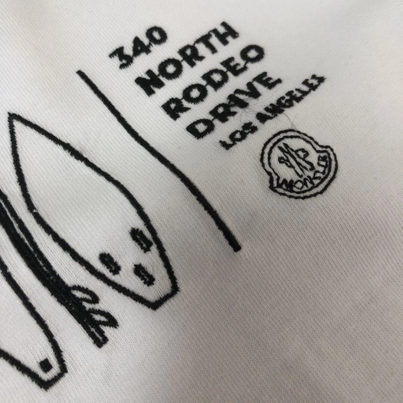 Moncler T-Shirts Trendy 142922