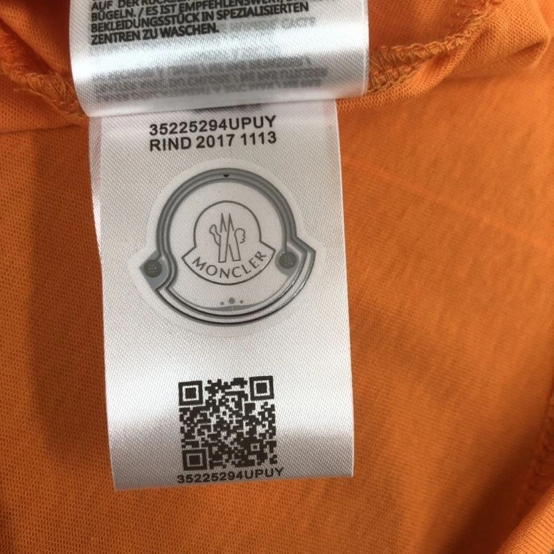 AllSeason Moncler T-Shirts 142904