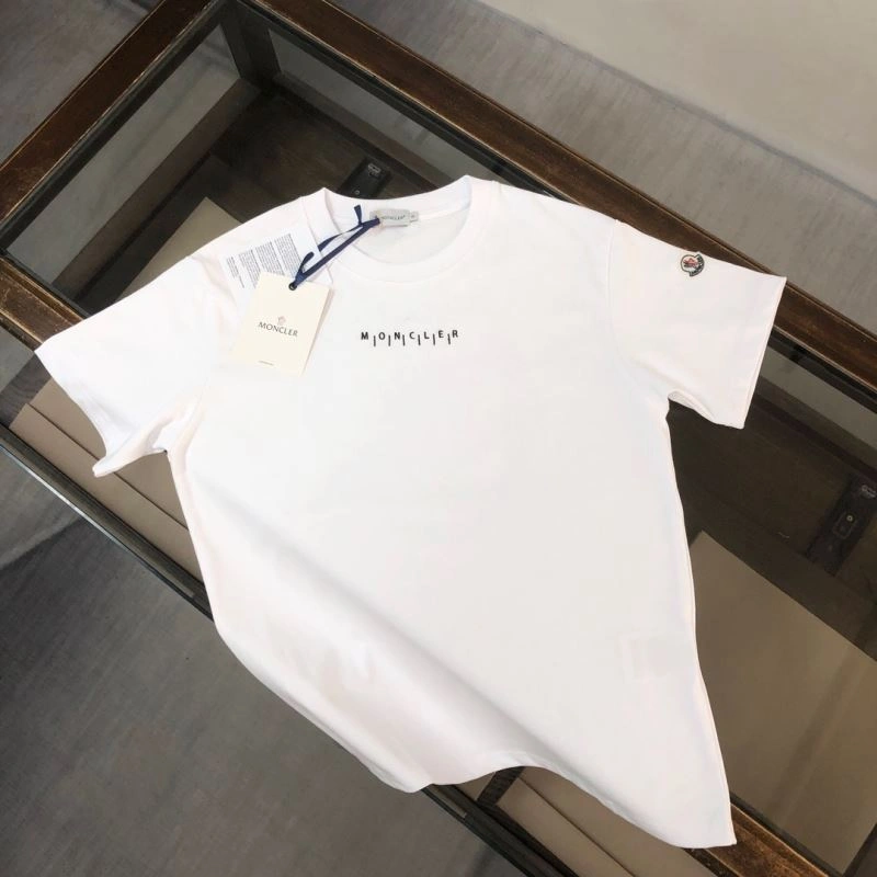 Packable Moncler T-Shirts 142902