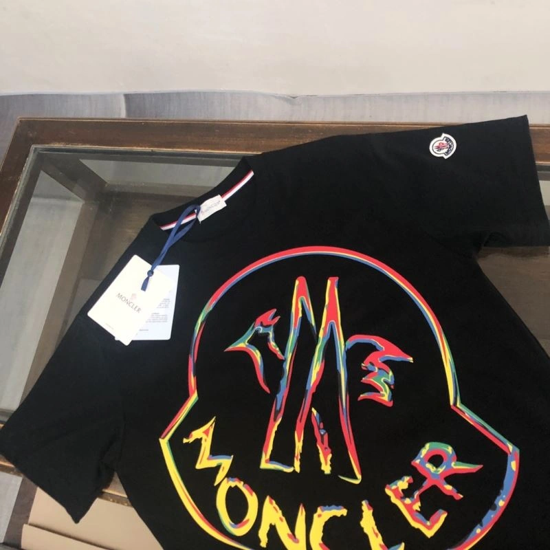 SoftTouch Moncler T-Shirts 142915