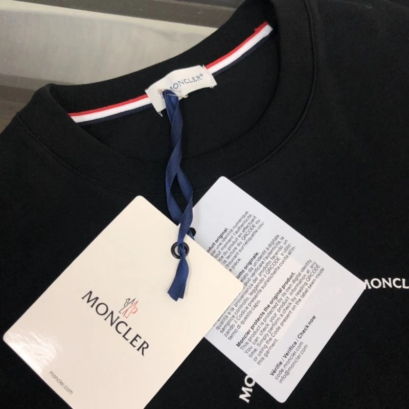 WaterResistant Moncler T-Shirts 142895