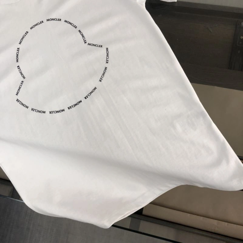 Timeless Moncler T-Shirts 142893