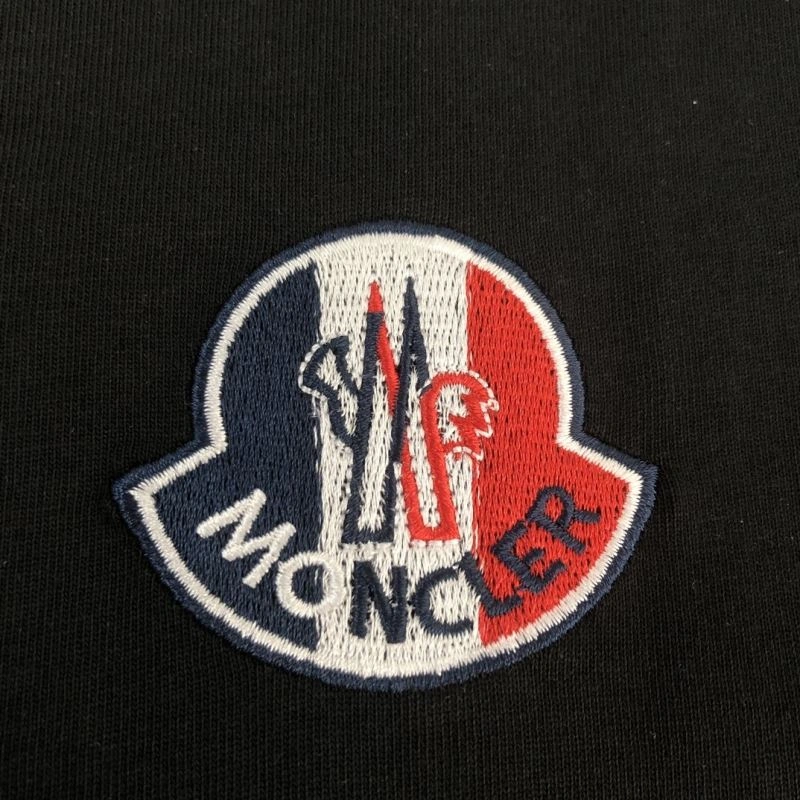 Minimalist Moncler T-Shirts 142886