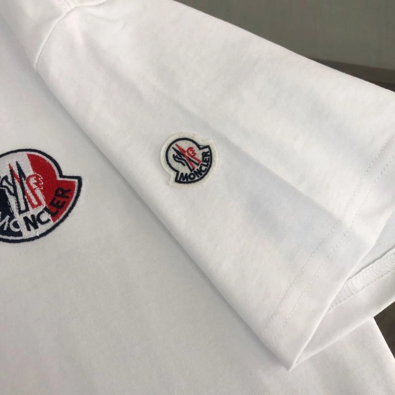 Functional Moncler T-Shirts 142885