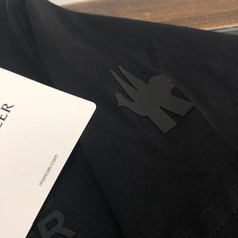 Unique Moncler T-Shirts 142872