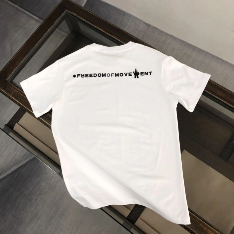 Effortless Moncler T-Shirts 142865