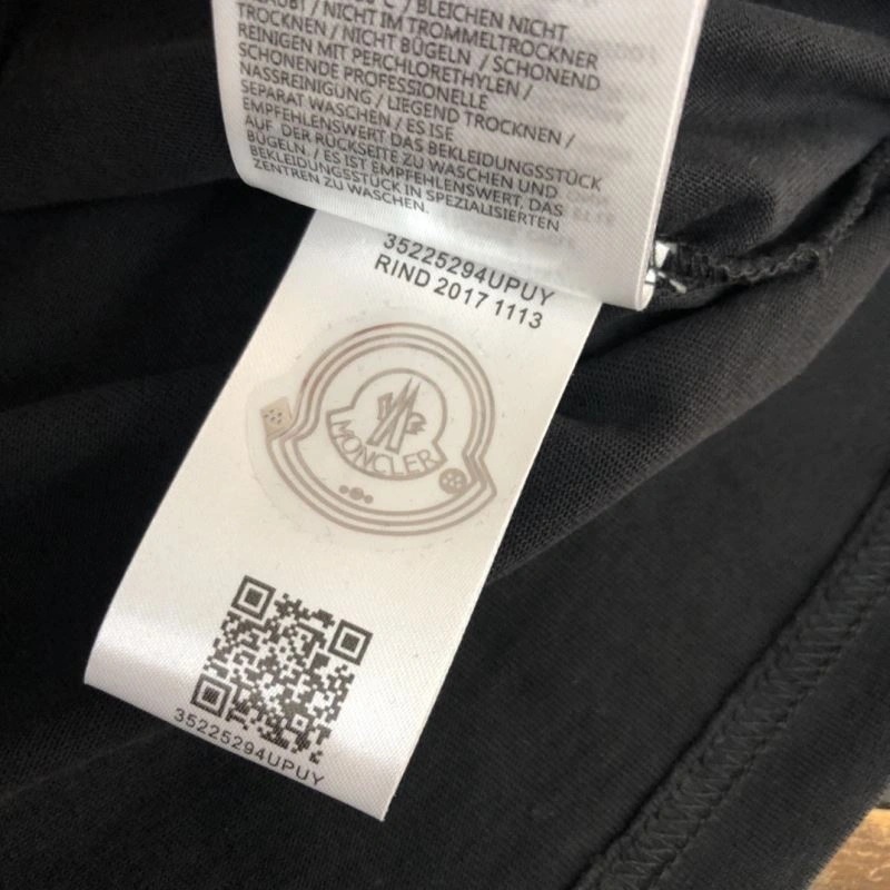 Moncler T-Shirts RelaxedFit 142859