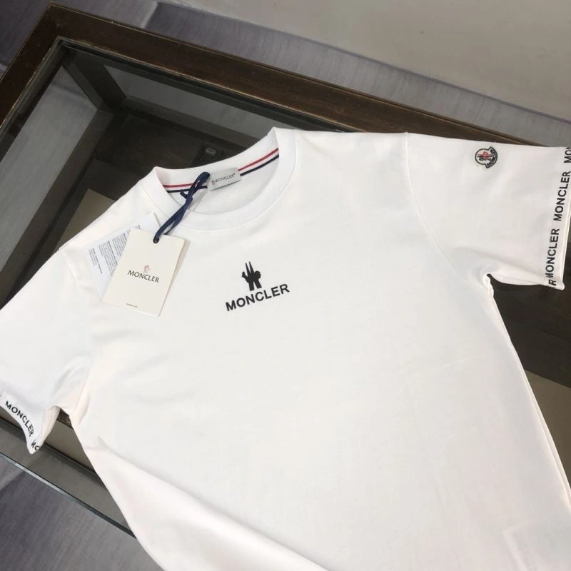 Moncler T-Shirts Unique 142866