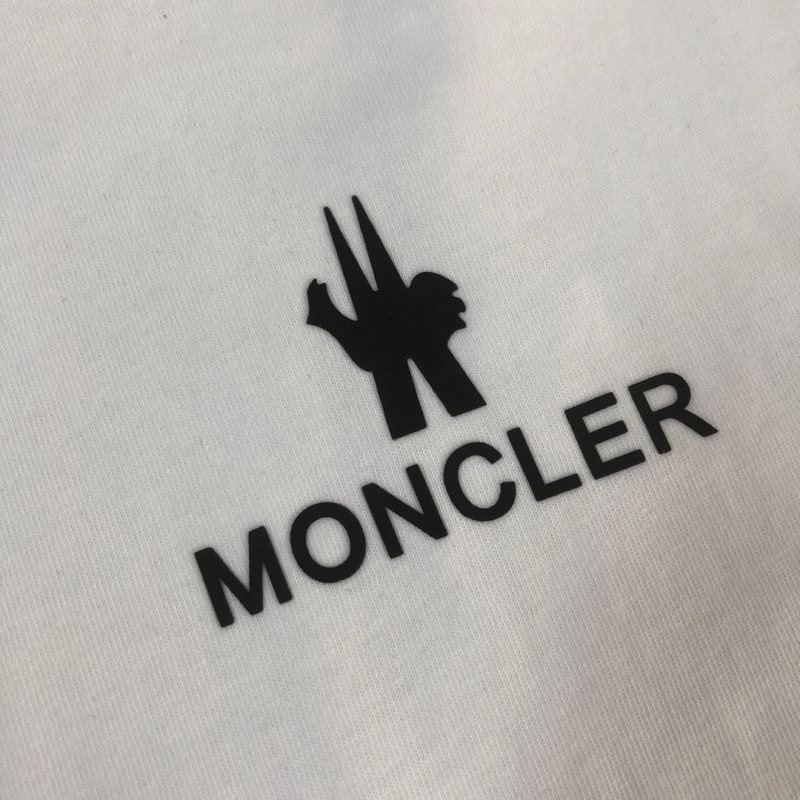 Moncler T-Shirts Unique 142866