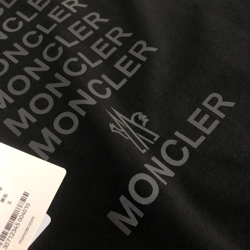 Moncler T-Shirts OdorResistant 142867