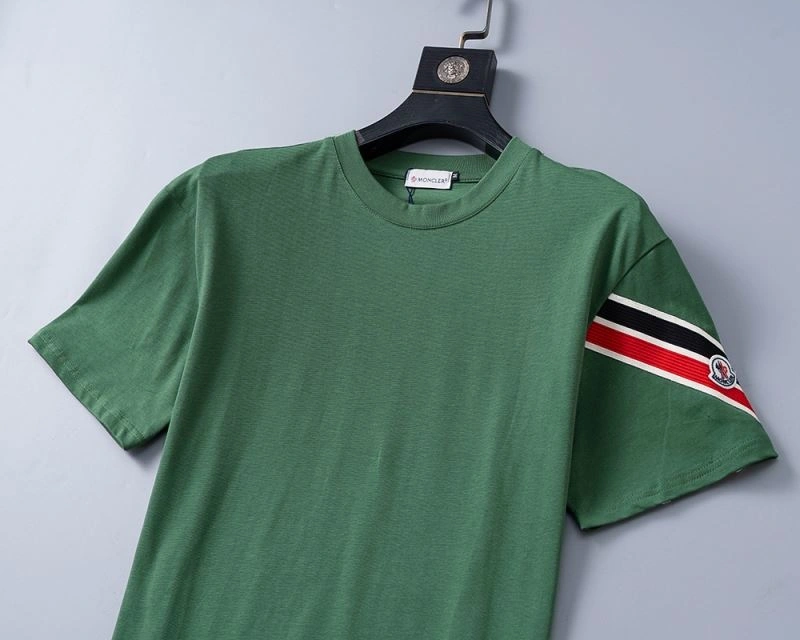 Moncler T-Shirts Comfortable 143769