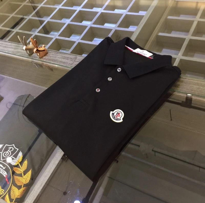 Elegant Moncler T-Shirts 142321
