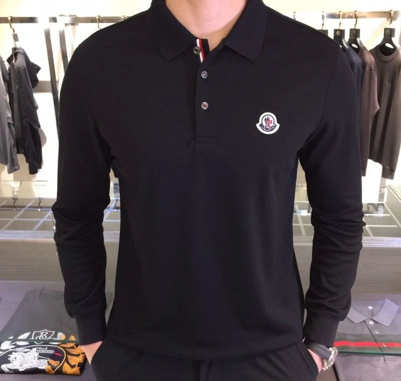 Elegant Moncler T-Shirts 142321