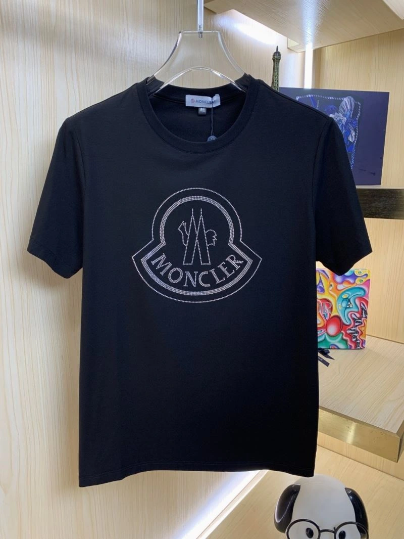 Moncler T-Shirts ComfortFit 142316