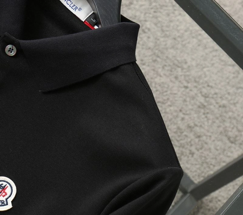 Efficient Moncler T-Shirts 142315