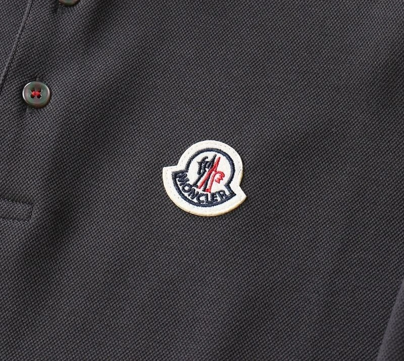 Practical Moncler T-Shirts 142312