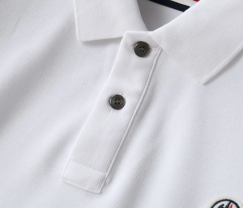 FashionForward Moncler T-Shirts 142306