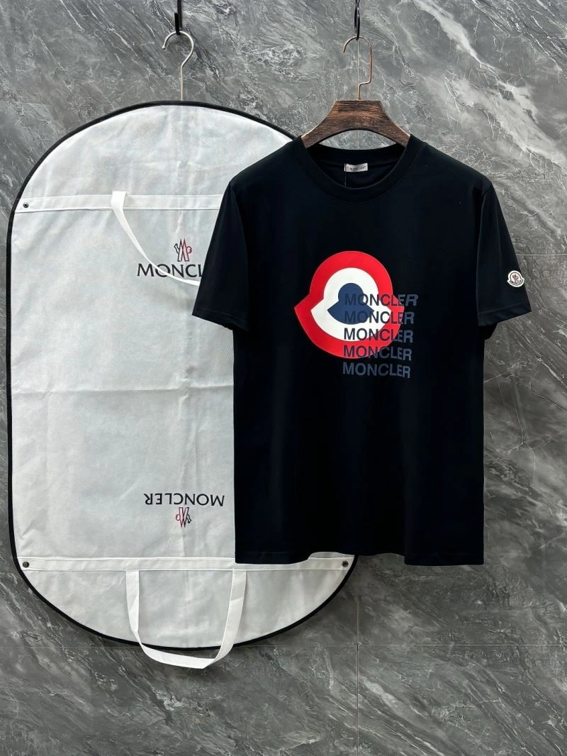 DailyWear Moncler T-Shirts 142310