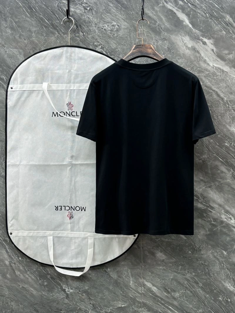 DailyWear Moncler T-Shirts 142310