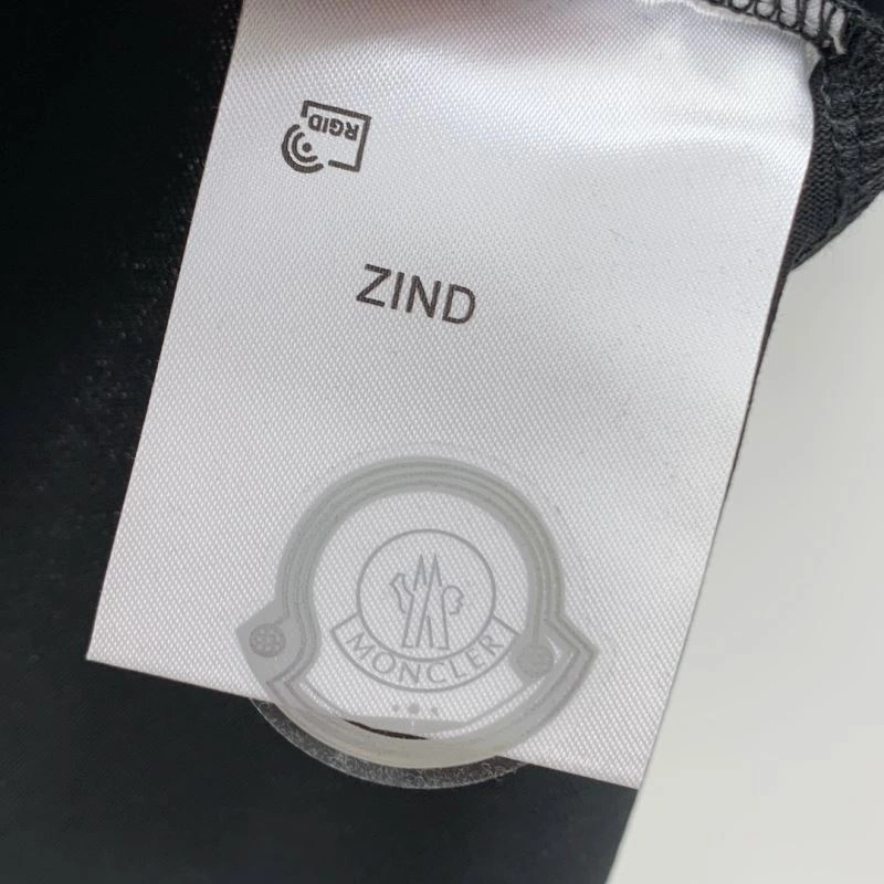 Unisex Moncler T-Shirts 142290