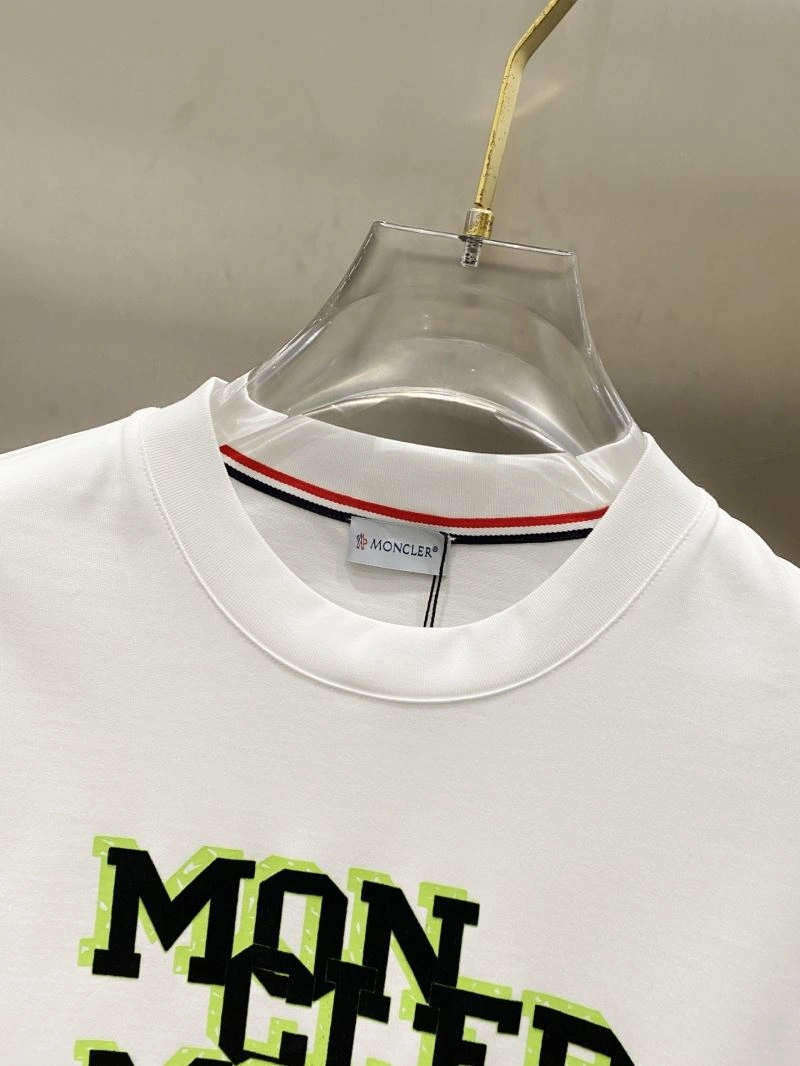 Snug Moncler T-Shirts 142292