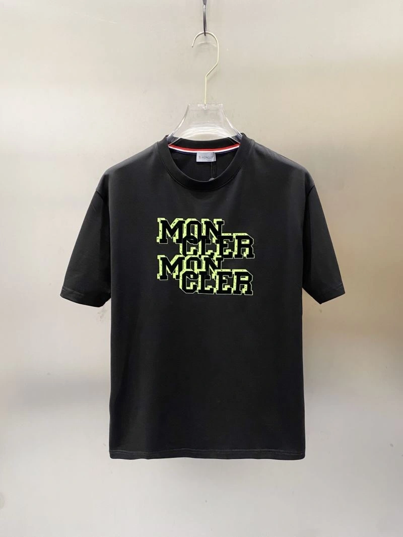 Moncler T-Shirts Flexible 142296