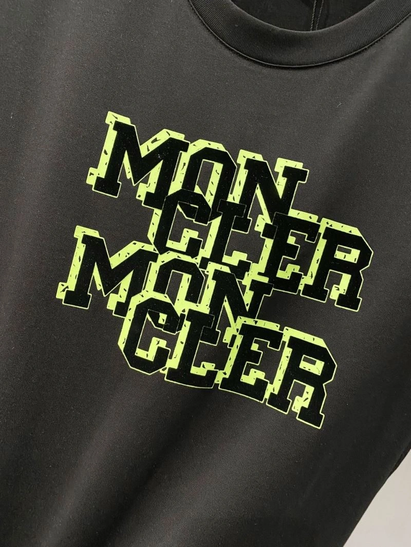 Moncler T-Shirts Flexible 142296