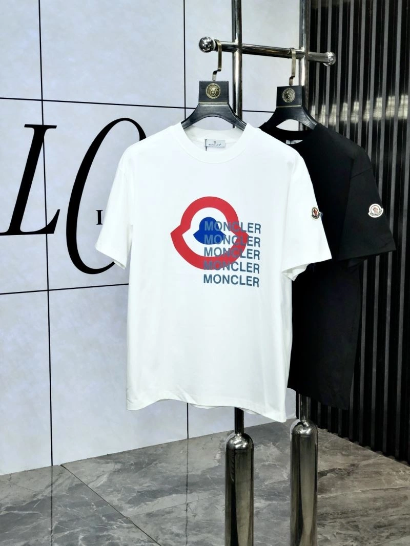 UrbanChic Moncler T-Shirts 142298