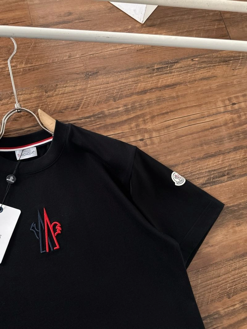 Moncler T-Shirts Attractive 142356