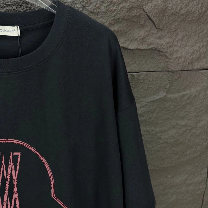 ZipUp Moncler T-Shirts 142280