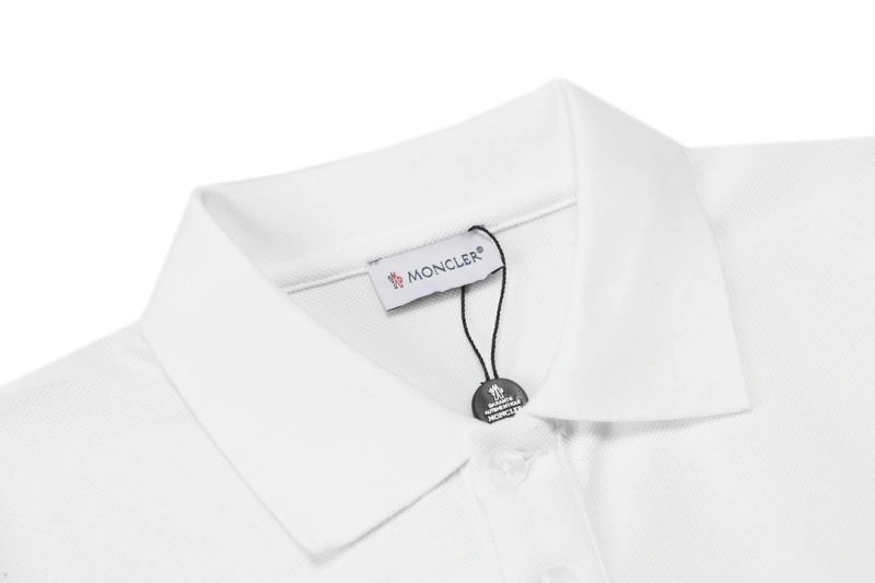 Moncler T-Shirts Durable 142304